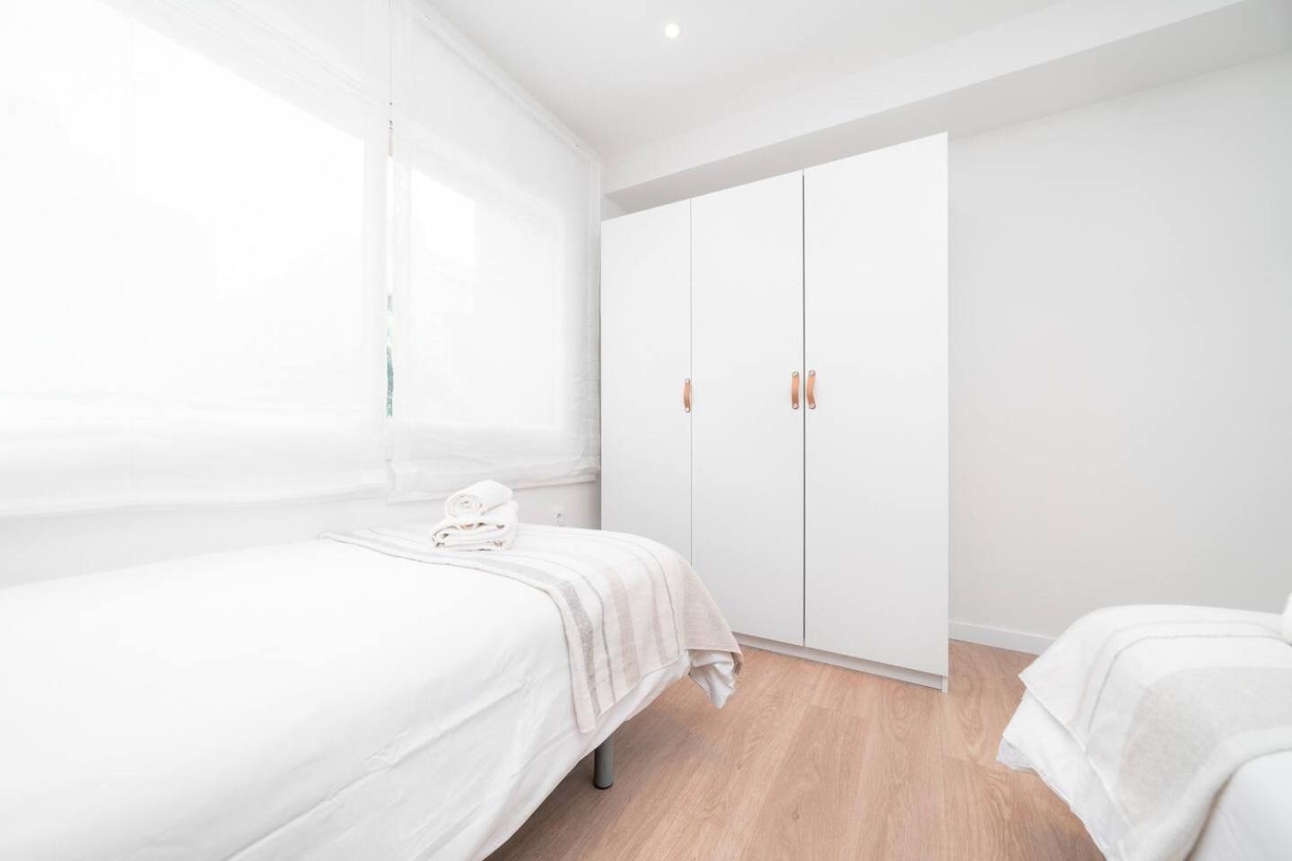 Soler Apartments Sant Adria de Besos Exterior photo